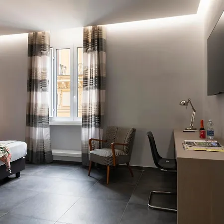 The Point - רומא