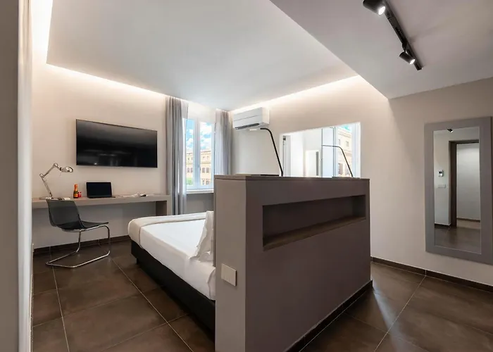 The Point - Pensión