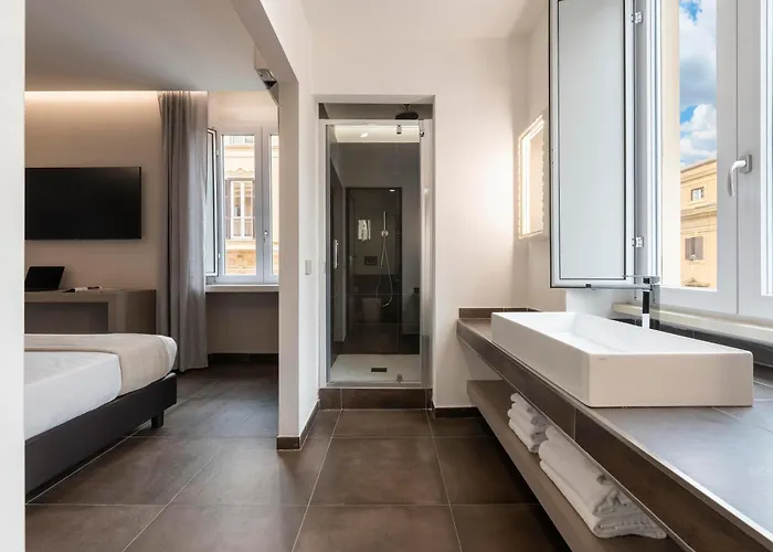 Pensión The Point -