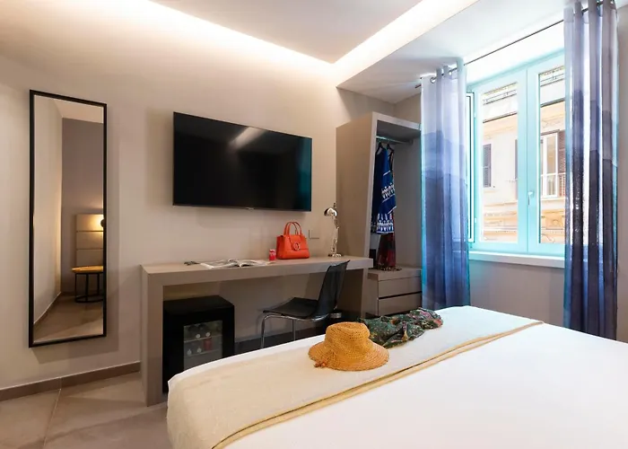 The Point - Pensión